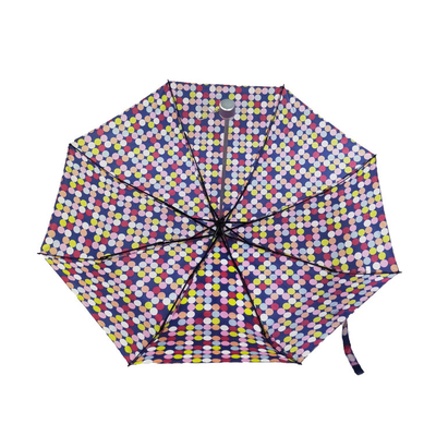 Manuelle offene Rohseide 190T, die kompakten Regenschirm mit Holzgriff faltet