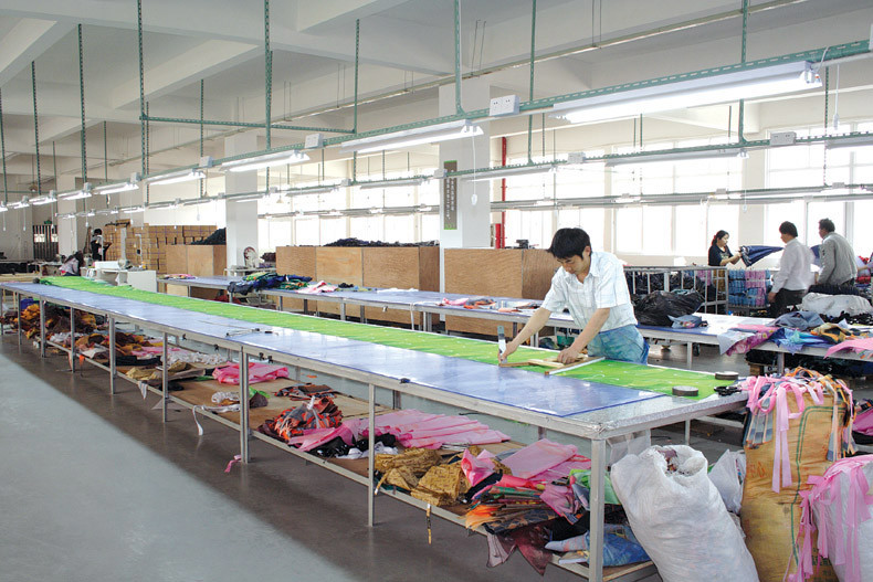 Xiamen United-Prosperity Industry &amp; Trade Co., Ltd. Fabrik Produktionslinie