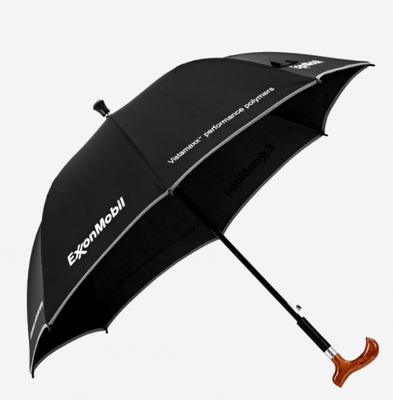 Personalisierter Outdoor-Pongee-Schirm mit winddichten Metall- und Glasfaserribben