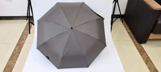 Automatischer Stockschirm mit Fiberglasrippen, 190T Pongee-Gewebe und Automatik-Öffnungs- und Schließfunktion