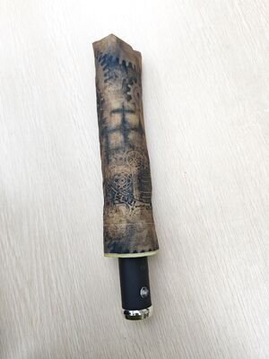 LED-beleuchtete automatische Öffnung/Schließung von Sicherheitsschirmen mit reflektierendem Streifen für die Nachtsichtbarkeit