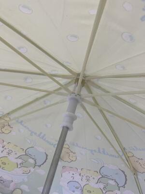 Sicherer runder Tipp Wasserdichter Kinderregenschirm mit 8 Rippen für Kinderschutz vor Regen