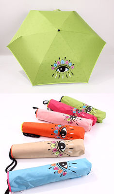 Farbe, die den 3 Falten-Regenschirm mit 8mm Metallwelle ändert